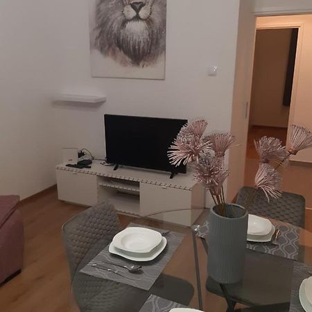 Apartman Vale Apartment Rijeka Ngoại thất bức ảnh