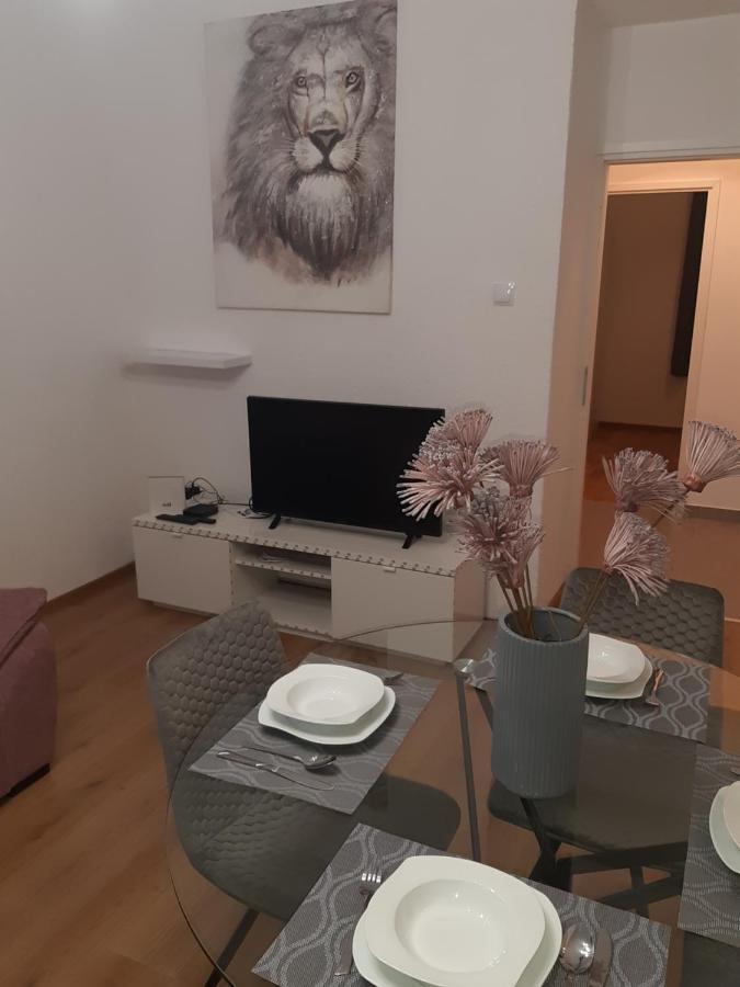 Apartman Vale Apartment Rijeka Ngoại thất bức ảnh
